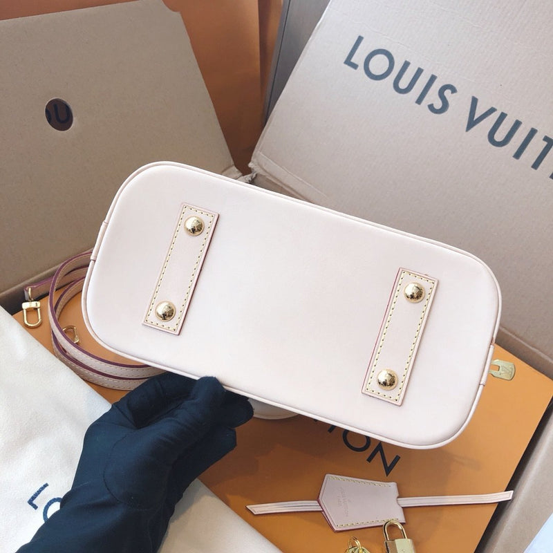 Pre-Loved LV ALMA BB