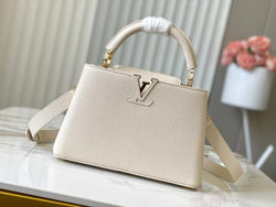 Pre-Loved LV CAPUCINES MINI
