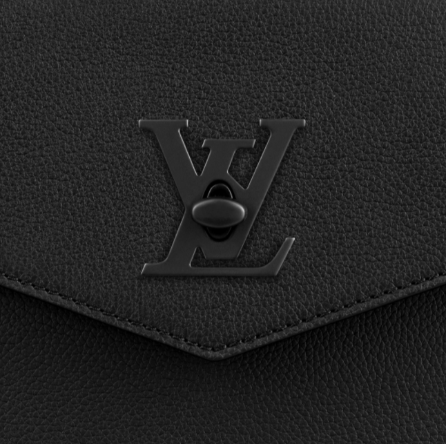 Pre-Loved LV LOCKME TOTE MM