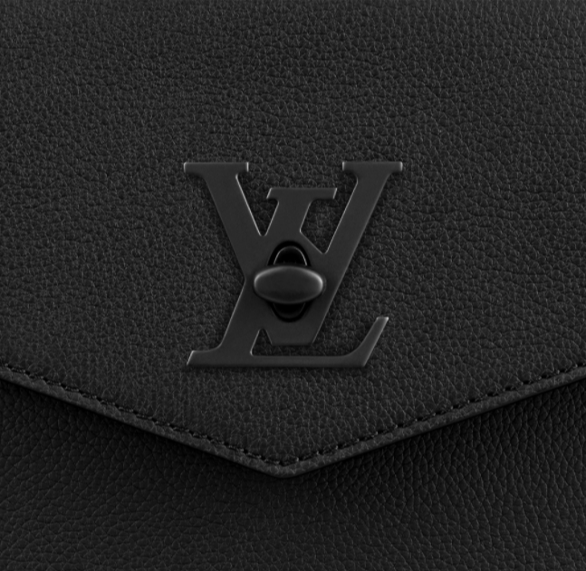 Pre-Loved LV LOCKME TOTE MM Black