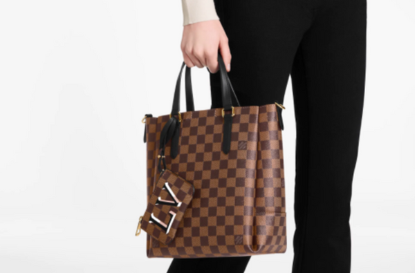 Pre-Loved LV BELMONT PM Black