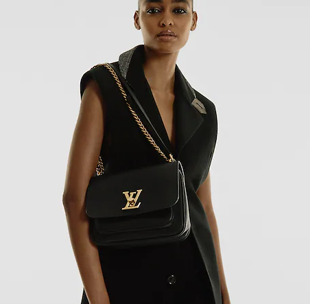 Pre-Loved LV LOCKME CHAIN BAG Black