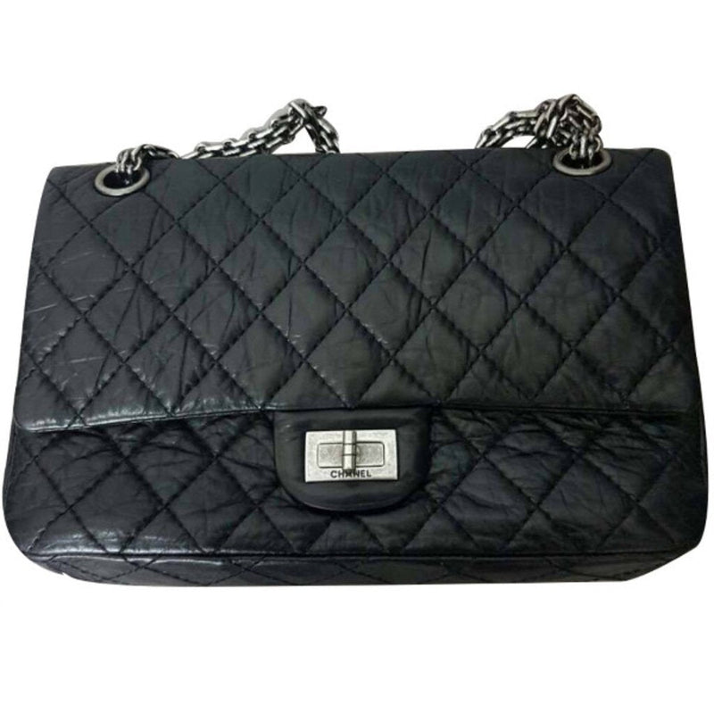 Pre-Loved Channel 2.55 Aged calfskin
