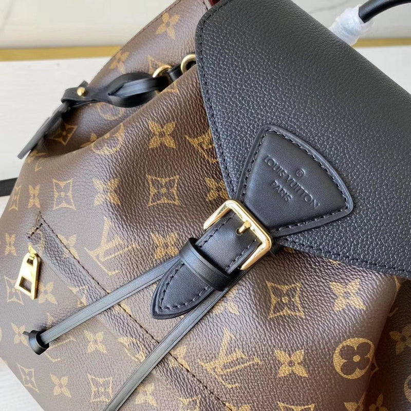 Pre-Loved LV MONTSOURIS PM