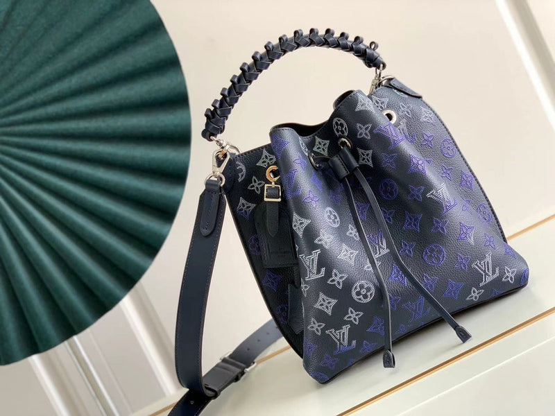 Pre-Loved LV MURIA