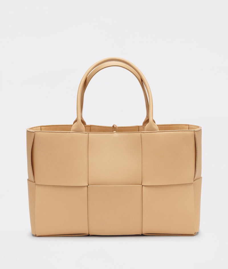 Pre-Loved Bottega Veneta ARCO TOTE