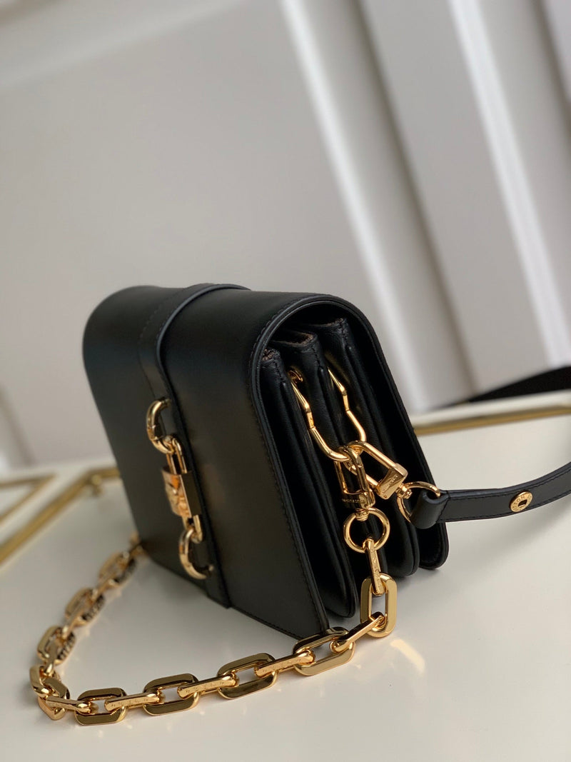 Pre-Loved LV RENDEZ-VOUS