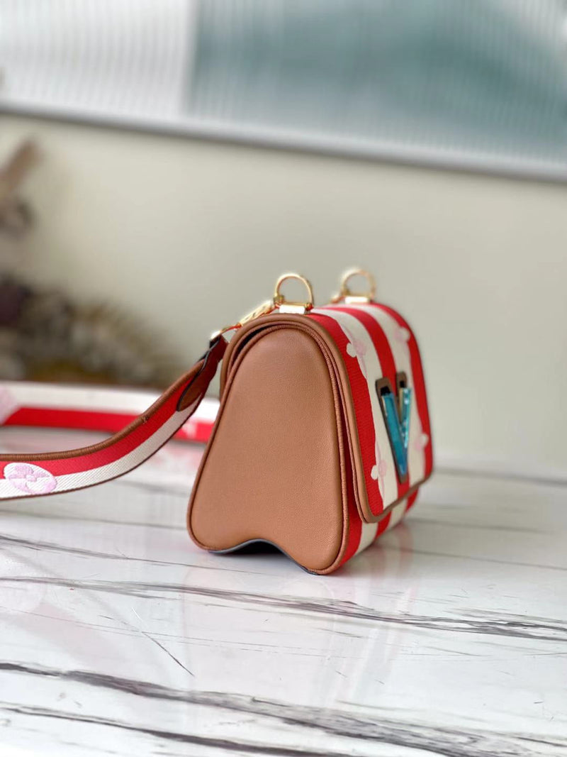 Pre-Loved LV TWIST MM RED