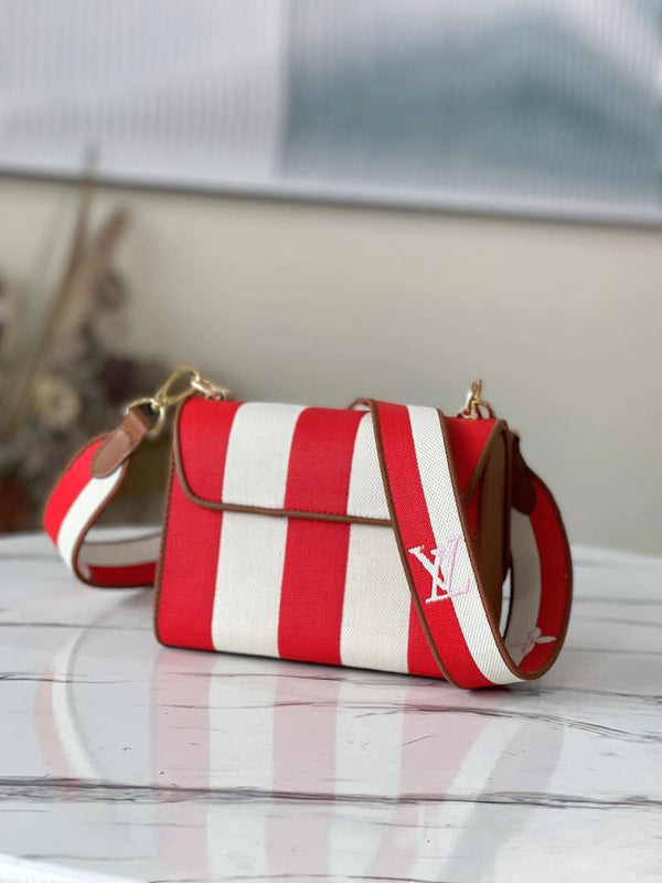 Pre-Loved LV TWIST MM RED