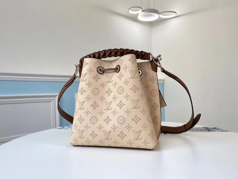 Pre-Loved LV MURIA