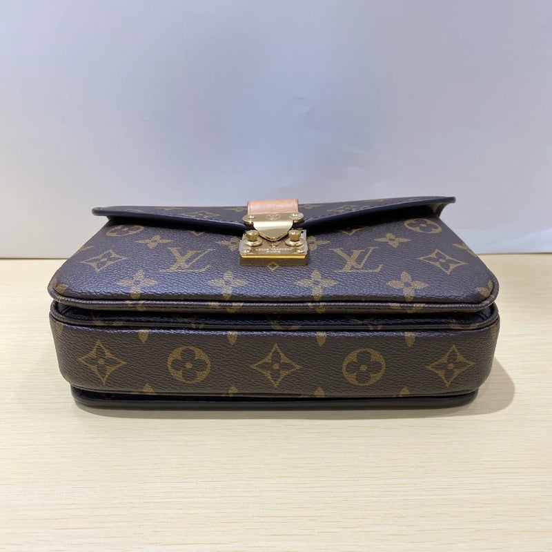 Louis Vuitton Monogram Horizontal Edition Postman Bag -  Pre Owned